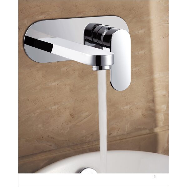 Free standing bath taps